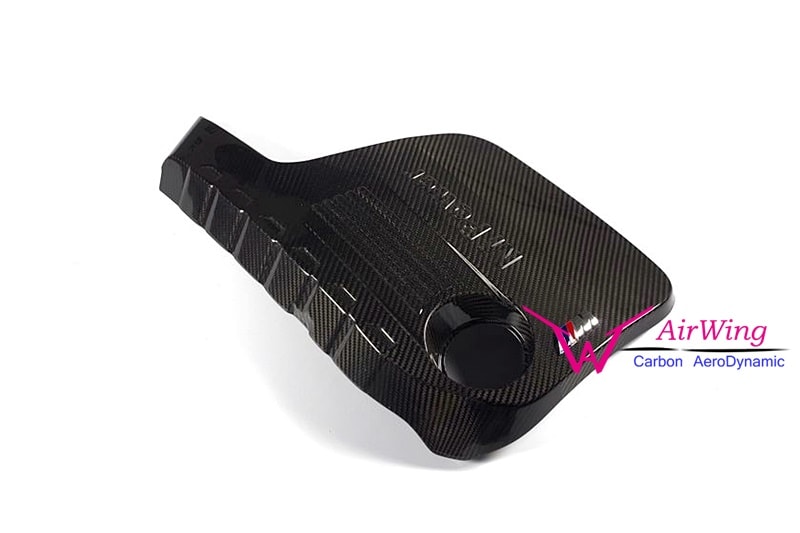 BMW F80M3 F82M4 - Performance style Carbon Fiber Engine Cover 05